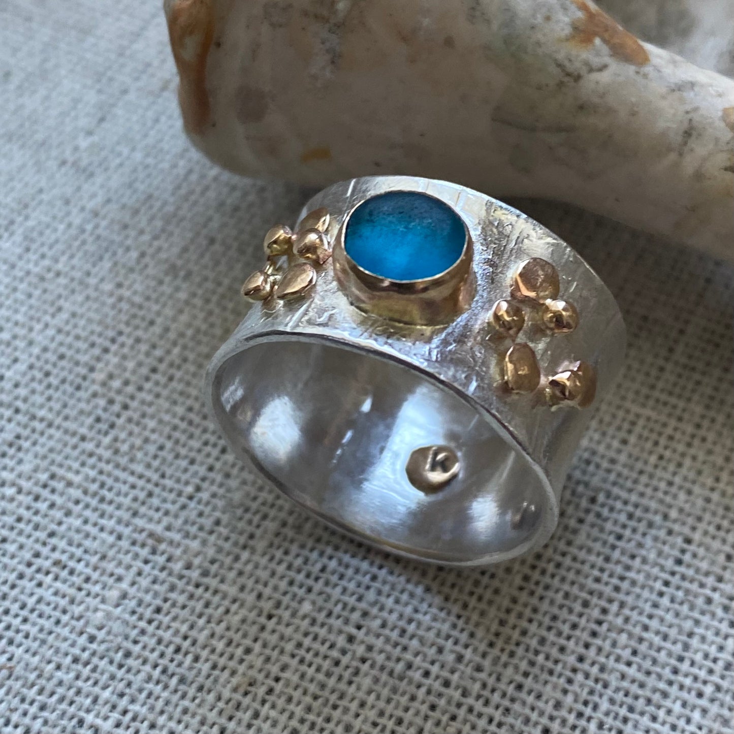 The Pebble Ring | Sea Glass Statement Ring